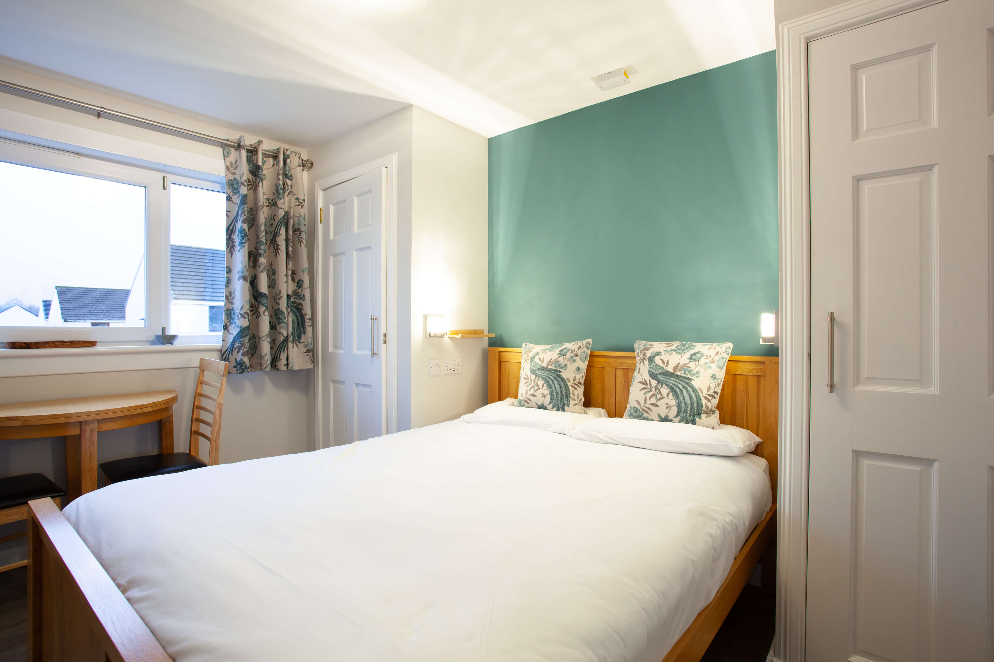 The double room bed